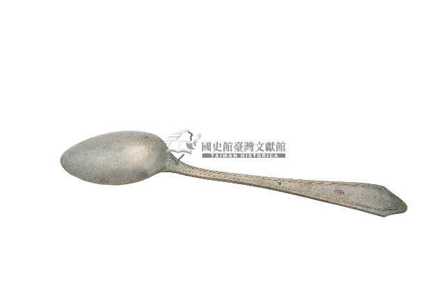 日治時期臺灣總督府官邸銀製湯匙藏品圖，第2張