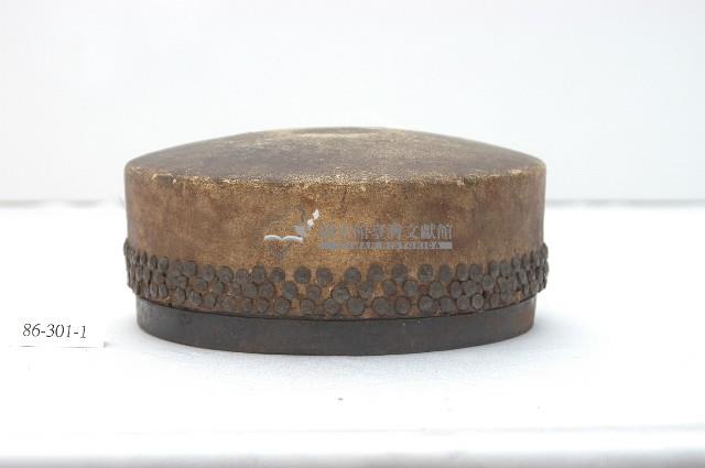 牛皮鉚釘鼓藏品圖，第2張