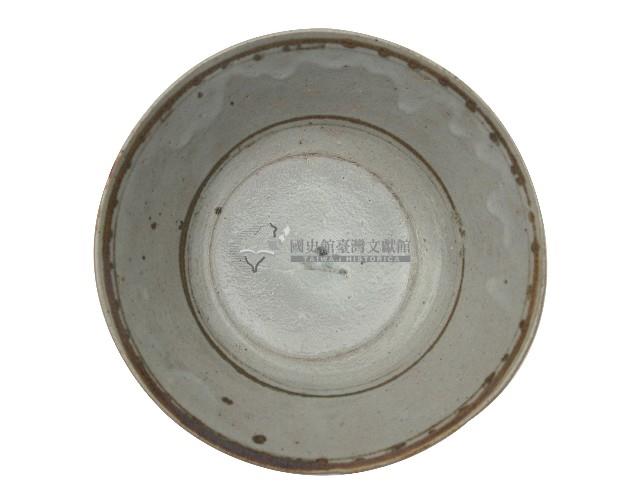 青花纏枝菊花紋碗藏品圖，第2張