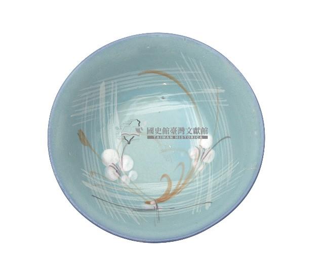 青釉彩繪折枝梅花紋碗藏品圖，第2張