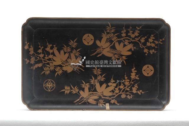 木胎長型黑剔犀丸隅淺盆藏品圖，第2張