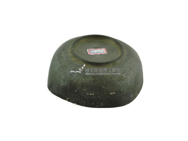 香園閣四委角口淺腹銀碗藏品圖，第2張