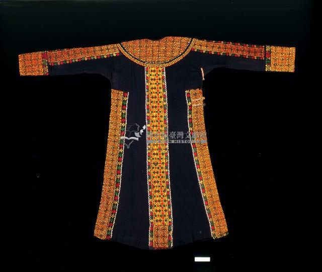魯凱族女長衣藏品圖，第2張