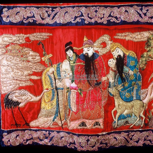 刺繡桌裙藏品圖，第2張