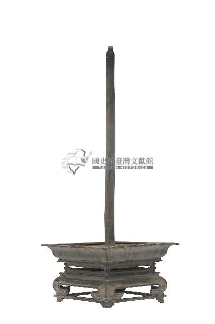 錫製香燭臺器藏品圖，第2張