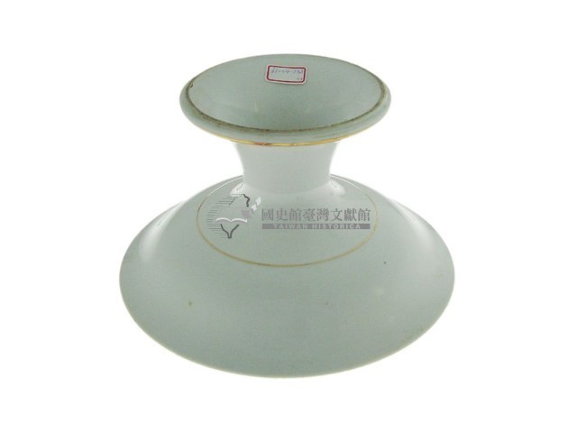 白釉金邊高腳瓷盤藏品圖，第2張