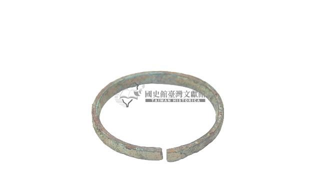 排灣族金屬製古銅環一對藏品圖，第2張