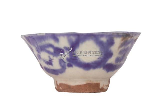 青花青口寫意花紋茶杯藏品圖，第2張