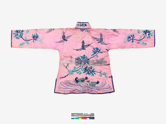 粉紅色花鳥紋上衣戲服藏品圖，第2張