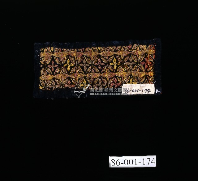 排灣族橢圓紋刺繡布藏品圖，第2張