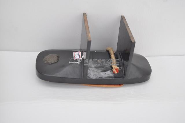 日式女用漆繪木屐藏品圖，第6張