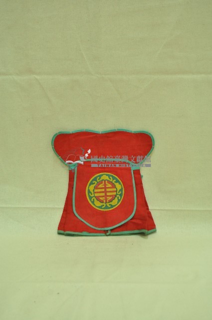 河南戲服紅色道具帽藏品圖，第6張