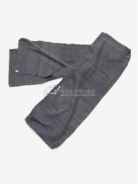 中國松桃苗族女性服裝一套及黑底貼繡帳簾藏品圖，第9張