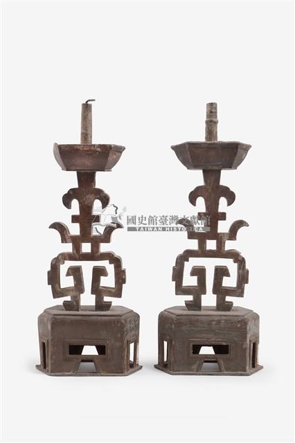 錫製燭臺一對藏品圖，第1張