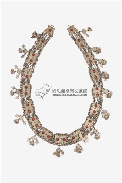 卑南族金屬製飾品藏品圖，第1張