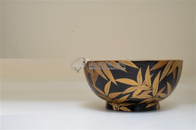 木胎圓形黑漆地平蒔繪蓋椀藏品圖，第10張