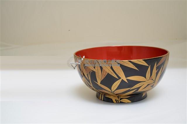 木胎圓形黑漆地平蒔繪蓋椀藏品圖，第11張