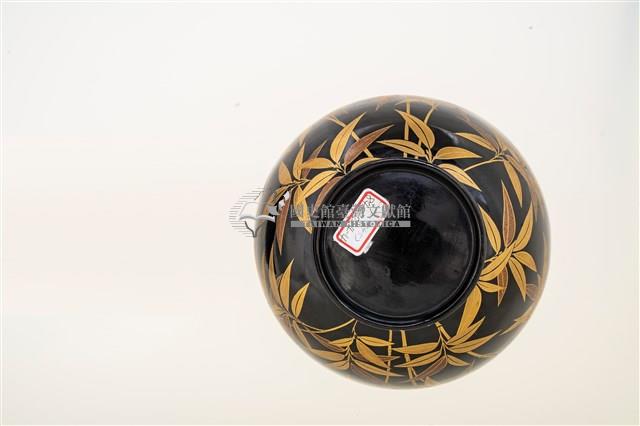 木胎圓形黑漆地平蒔繪蓋椀藏品圖，第16張