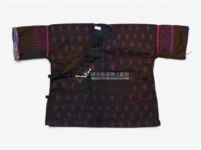 中國黃平苗族深褐色刺繡兒童服飾藏品圖，第1張