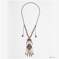 銀花瓶紋墜飾項鍊藏品圖，第1張