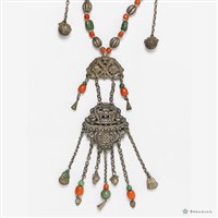 銀花瓶紋墜飾項鍊藏品圖，第2張