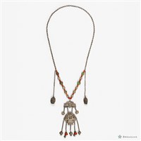 銀花瓶紋墜飾項鍊藏品圖，第1張