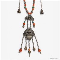 銀花瓶紋墜飾項鍊藏品圖，第3張