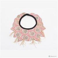 蓮花圍嘴藏品圖，第2張