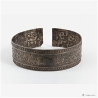 銀花卉手鐲藏品圖，第1張