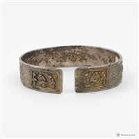 花草紋銀鐲藏品圖，第4張