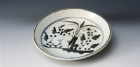 青花湖石花草紋盤藏品圖，第1張