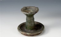 綠釉油燈盞藏品圖，第1張