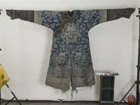 清藍緞地刺繡蟒袍朝服藏品圖，第1張