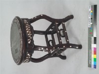 大理石面鑲嵌貝殼圓桌	藏品圖，第1張