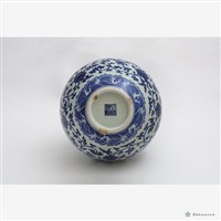 仿清青花雙龍花卉天球瓶藏品圖，第6張