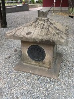 燈座(庭園靠大殿入口)藏品圖，第1張