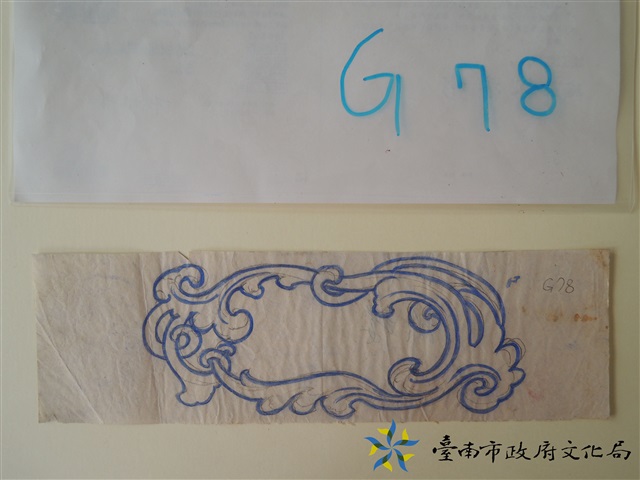 花草堵框手繪稿的圖片