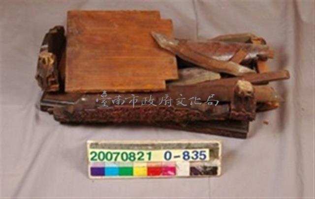 神龕楣一組藏品圖，第1張