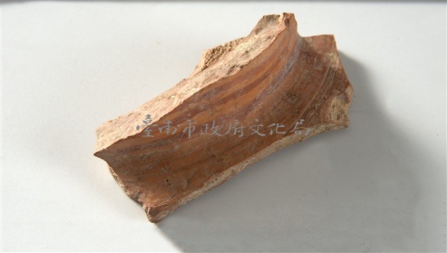 鳳鼻頭文化彩陶殘片藏品圖，第1張