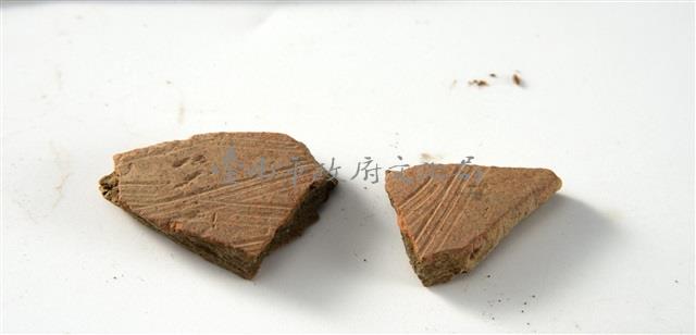 刻紋紅陶殘片藏品圖，第1張