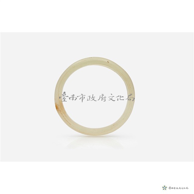 透明白色手環藏品圖，第3張