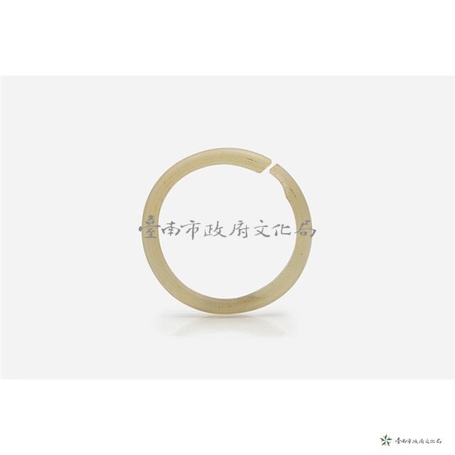 透明白色手環藏品圖，第3張