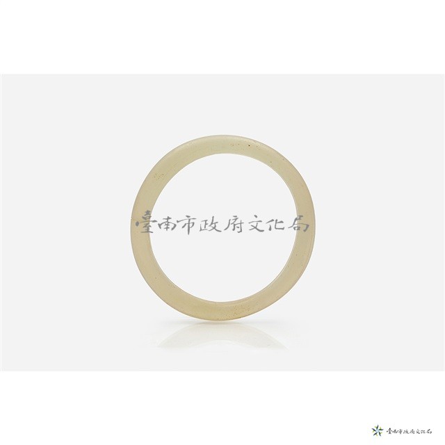 透明白色手環藏品圖，第3張
