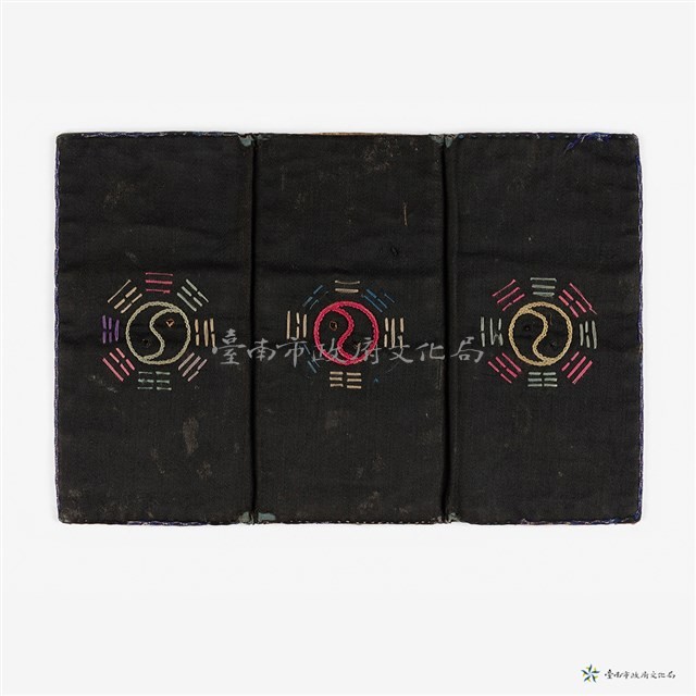 三折式荷包藏品圖，第3張