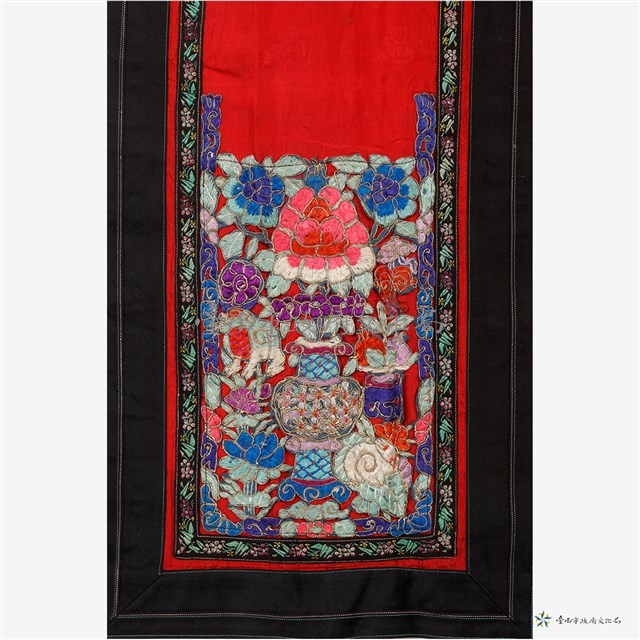 繡花女裙藏品圖，第3張