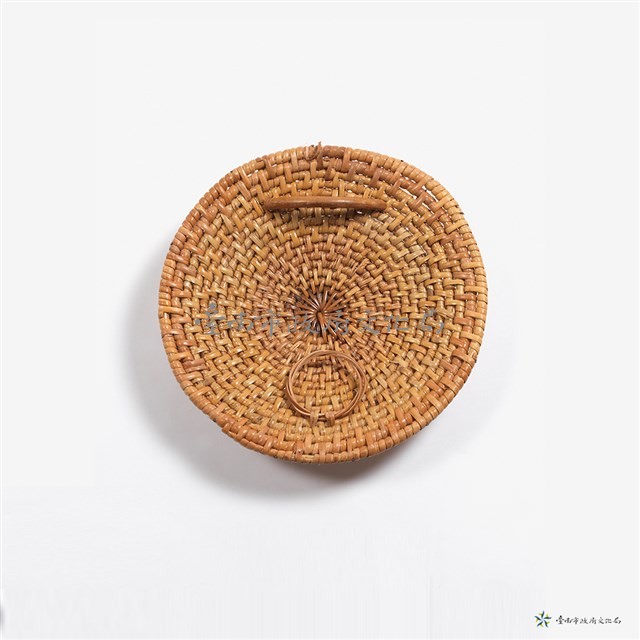翁明輝小面籐盾藏品圖，第3張