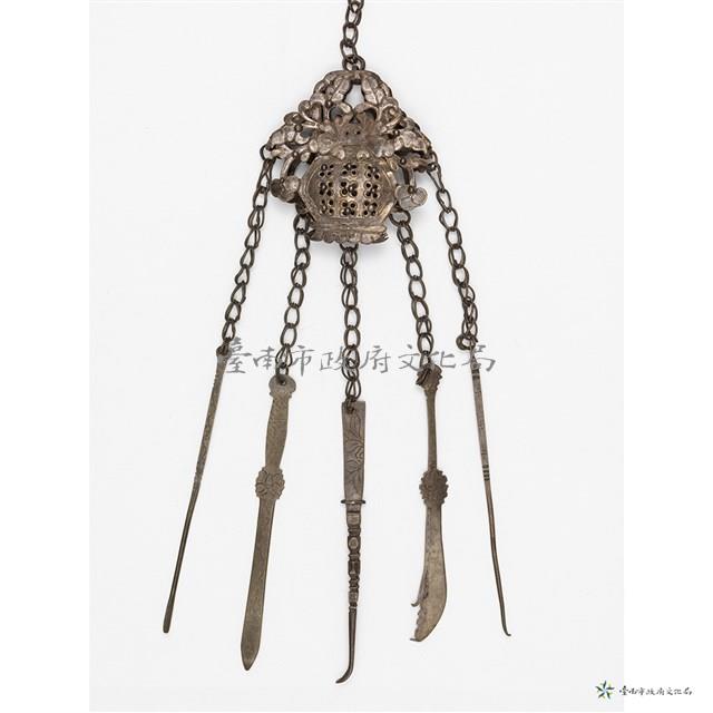 銀腰佩藏品圖，第3張