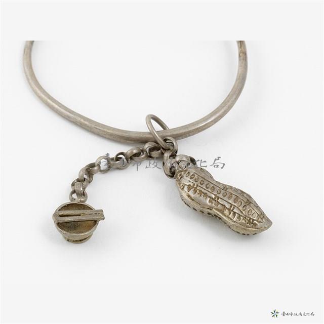 銀花生吊飾手環藏品圖，第3張