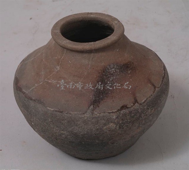 陶甕	 	藏品圖，第1張