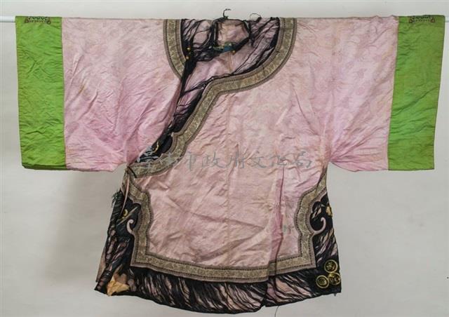 粉紅女衣服藏品圖，第2張